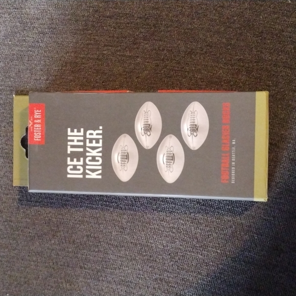 Foster & Rye Football Glacier Rocks - Picture 2 of 4